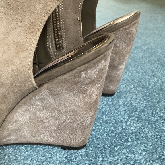 Steve Madden Pitera Wedges - Picture 5 of 11